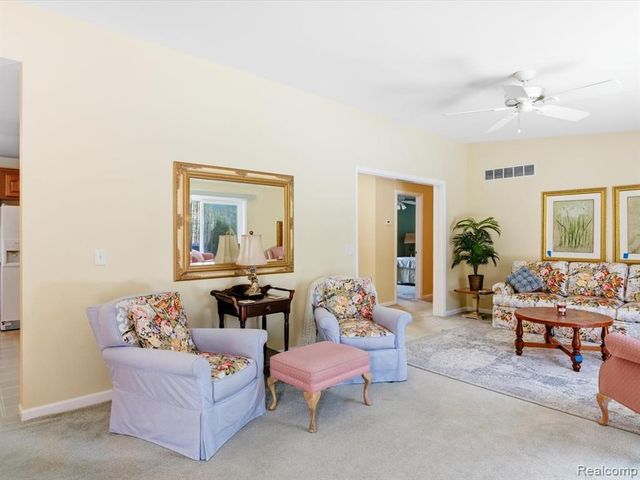 8431 Lakeshore Road, Burtchville, MI 48059