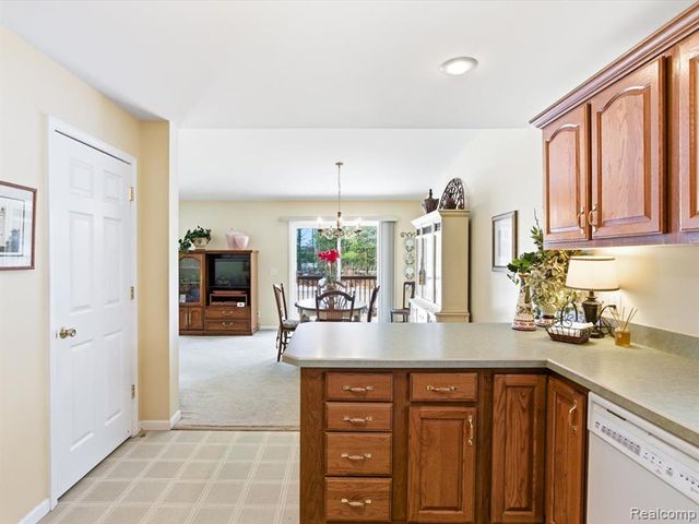 8431 Lakeshore Road, Burtchville, MI 48059