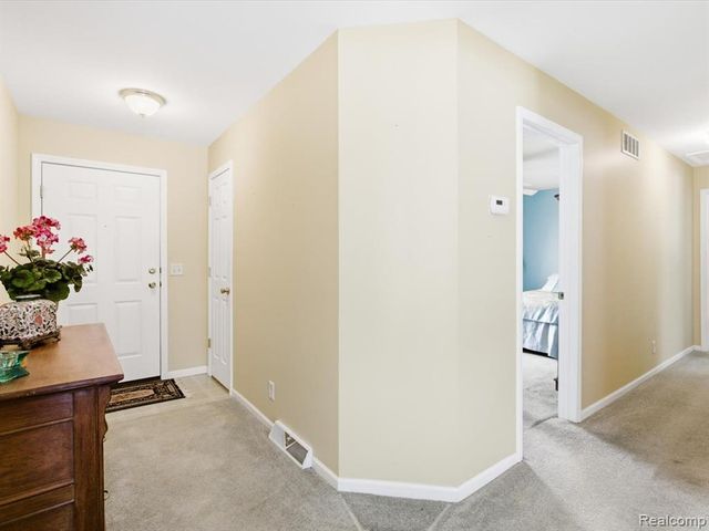 8431 Lakeshore Road, Burtchville, MI 48059