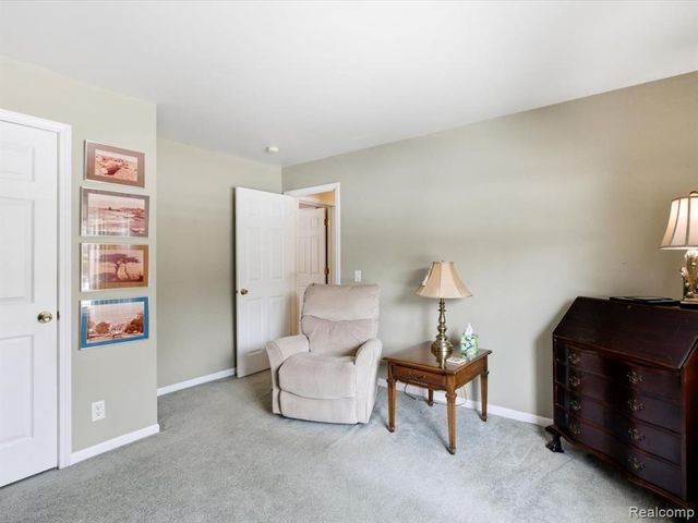 8431 Lakeshore Road, Burtchville, MI 48059