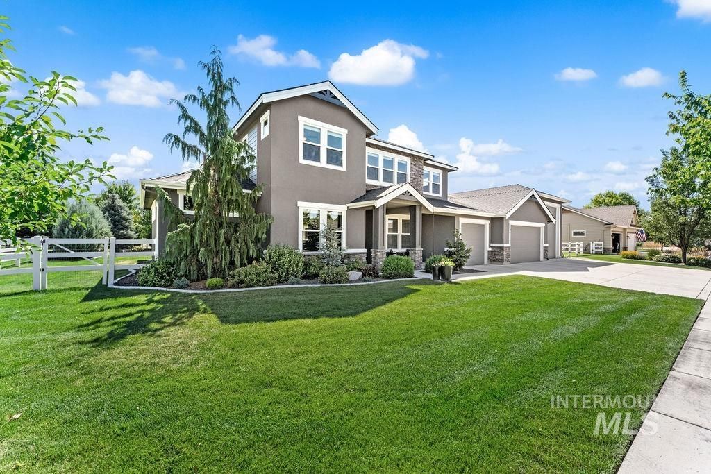2110 N Wind Cave Way, Eagle, ID 83616