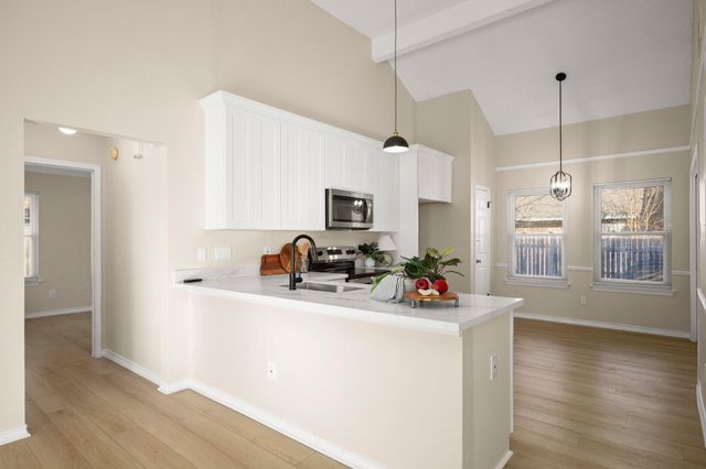 909 Clearwater TRL, Round Rock, TX 78664