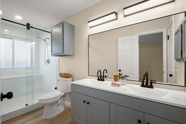 909 Clearwater TRL, Round Rock, TX 78664