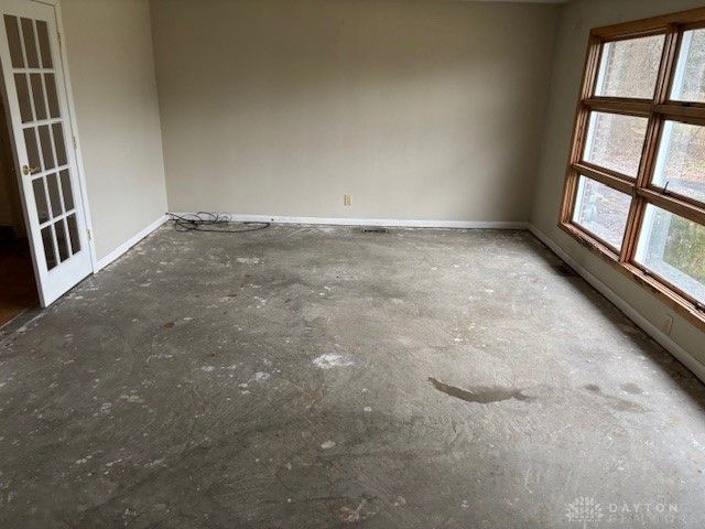 2743 Ironwood Drive, Springfield, OH 45504