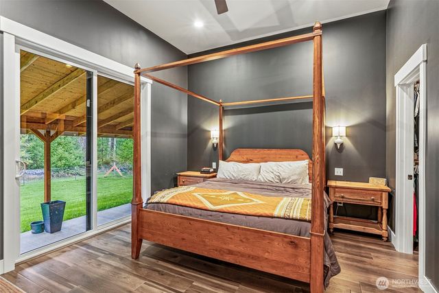 900 George Taylor Road, Silverlake, WA 98645