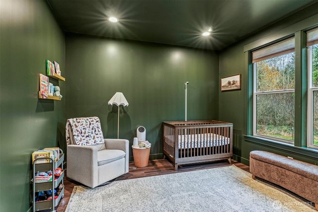 900 George Taylor Road, Silverlake, WA 98645