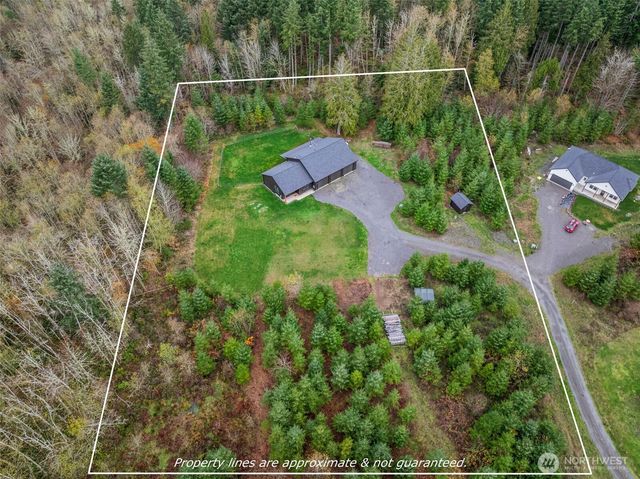 900 George Taylor Road, Silverlake, WA 98645