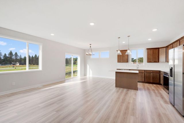 1264 Compton Avenue, River Falls, WI 54022