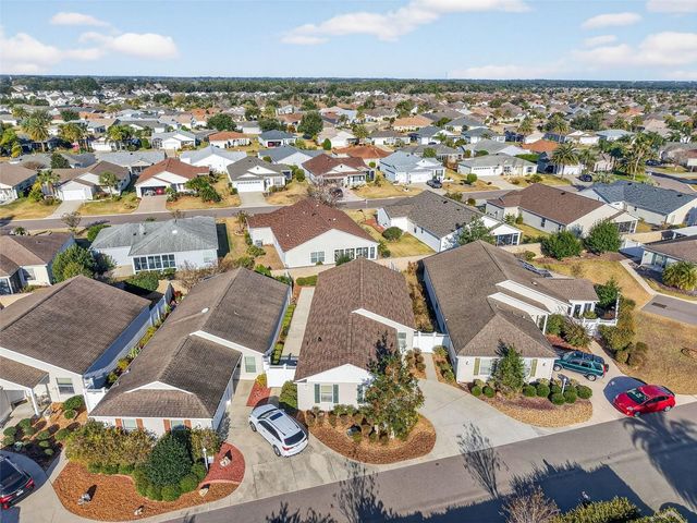 2448 RAVENWOOD LANE, The Villages, FL 32162