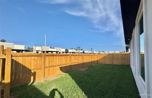 4216 Heron Avenue 124, Mcallen, TX 78504