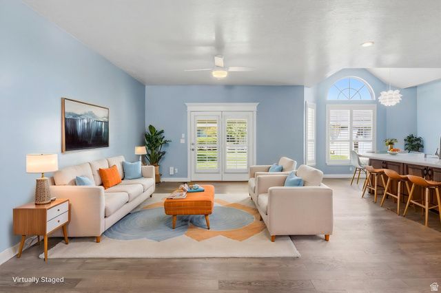 1092 W TITHING HILL PL, Riverton, UT 84065