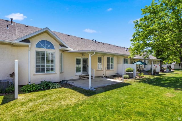 1092 W TITHING HILL PL, Riverton, UT 84065