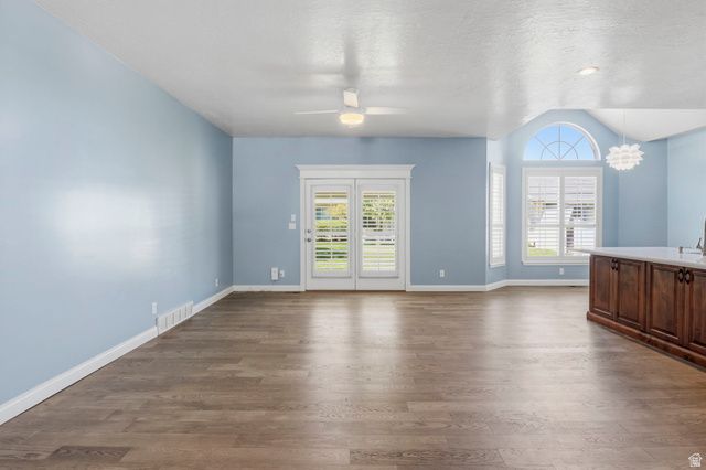 1092 W TITHING HILL PL, Riverton, UT 84065