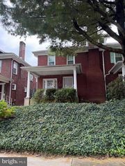 1606 1ST AVE, York, PA 17403