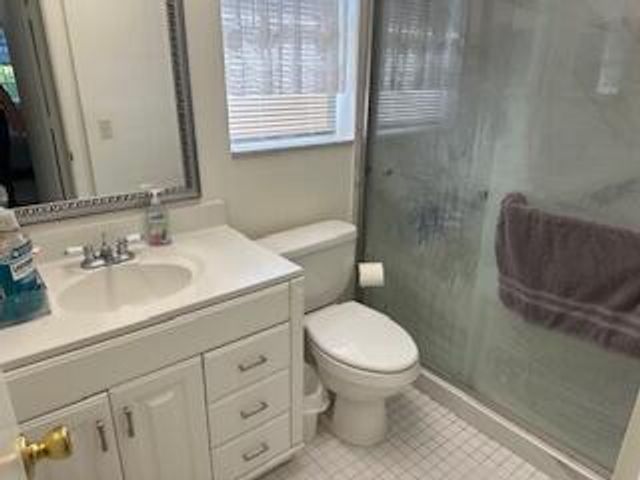1117 Lake Terrace 105, Boynton Beach, FL 33426