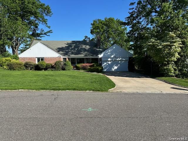 120 Longfellow Road, Great Neck, NY 11023