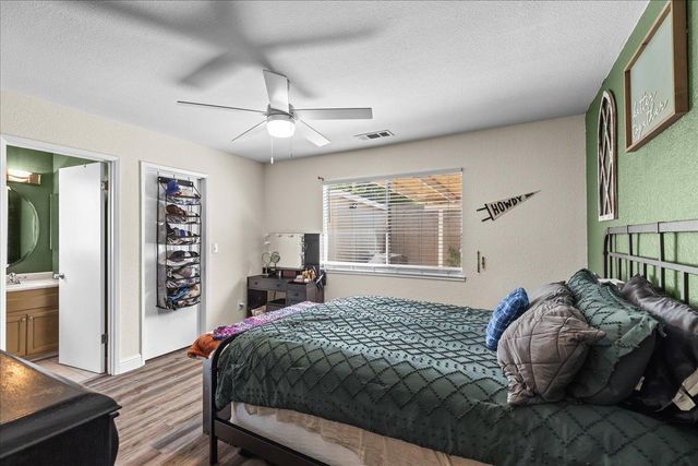 1205 Courtney Way, Modesto, CA 95358