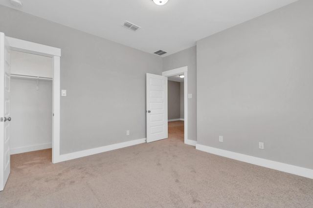 2705 Brown Lake Street, Houston, TX 77008