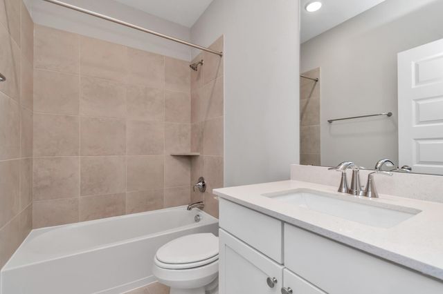 2705 Brown Lake Street, Houston, TX 77008