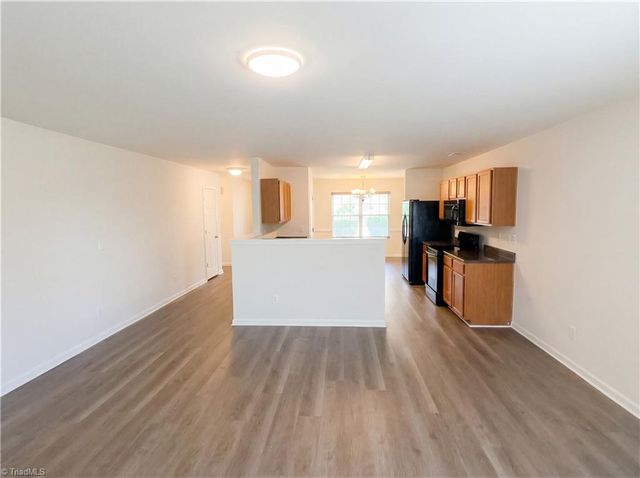 4478 Vernon Farms Boulevard, Kernersville, NC 27284