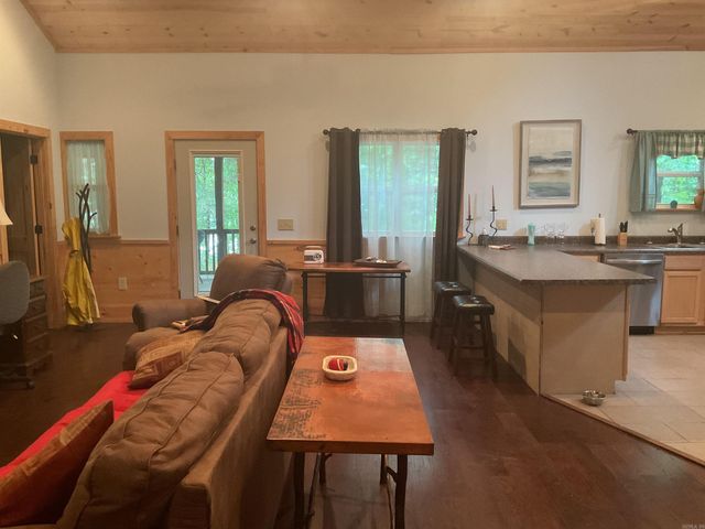 74 Circle Acres, Edgemont, AR 72044