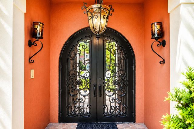 9183 Nugent Trail, West Palm Beach, FL 33411