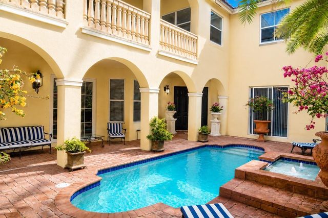 9183 Nugent Trail, West Palm Beach, FL 33411