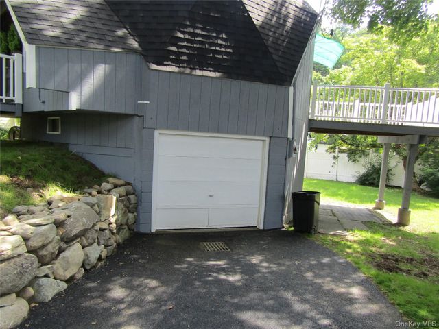 374 Sprout Brook Road, Garrison, NY 10524