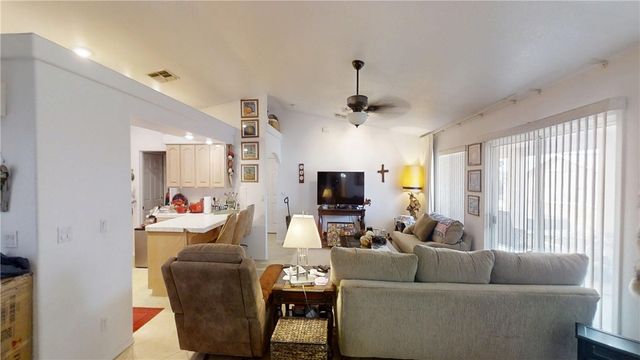 6025 S Kodiak E, Fort Mohave, AZ 86426