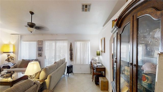 6025 S Kodiak E, Fort Mohave, AZ 86426