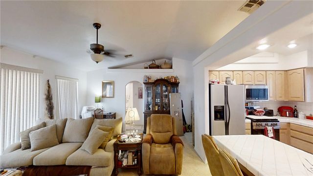 6025 S Kodiak E, Fort Mohave, AZ 86426