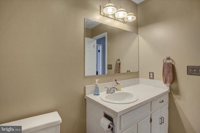 3458 GLEN EAGLES DRIVE, Chambersburg, PA 17202