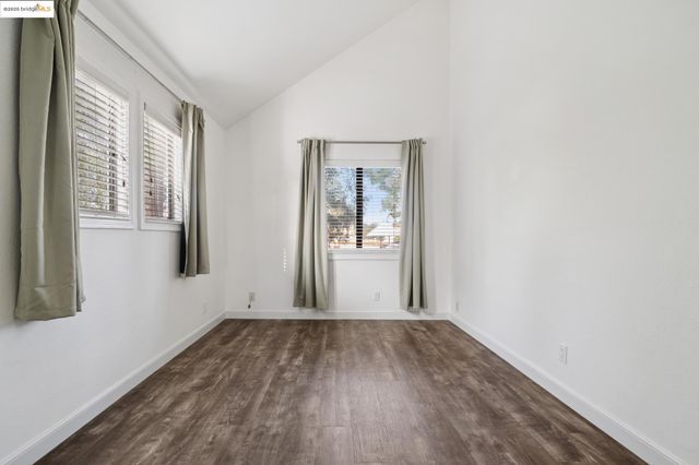 95 Mozden Ln, Pleasant Hill, CA 94523