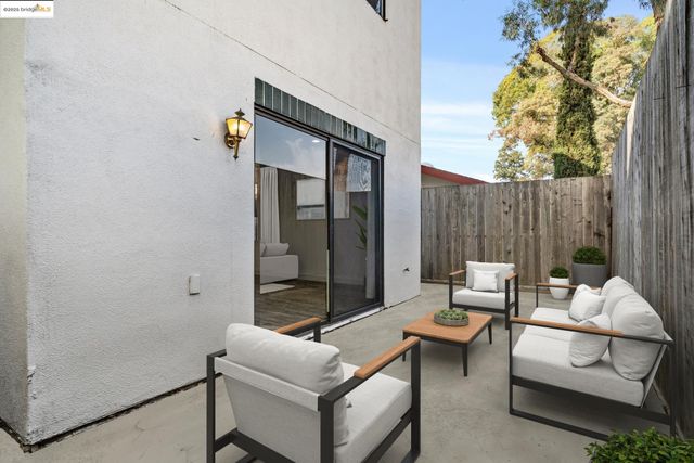 95 Mozden Ln, Pleasant Hill, CA 94523