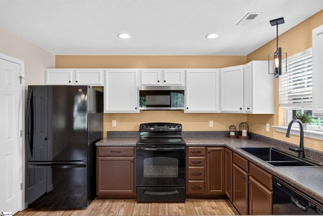 112 Slate Lane, Greer, SC 29650