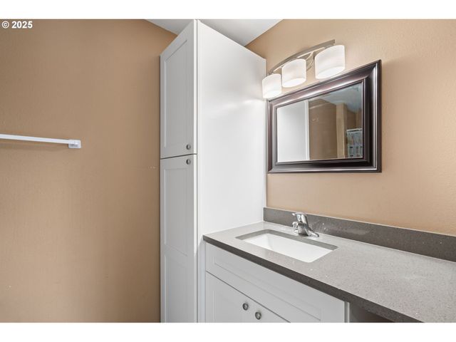 4407 Ne 131ST Ave, Vancouver, WA 98682