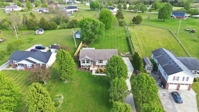 1212 Kenzie Court, Berea, KY 40403