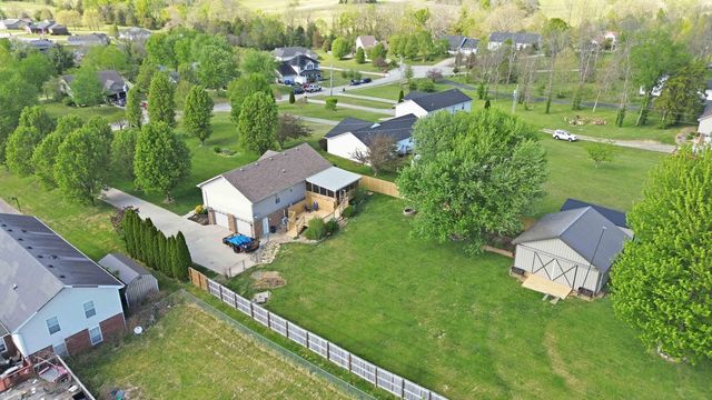 1212 Kenzie Court, Berea, KY 40403