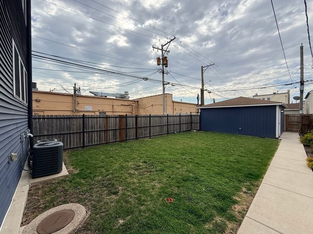 4813 W 22nd Place, Cicero, IL 60804