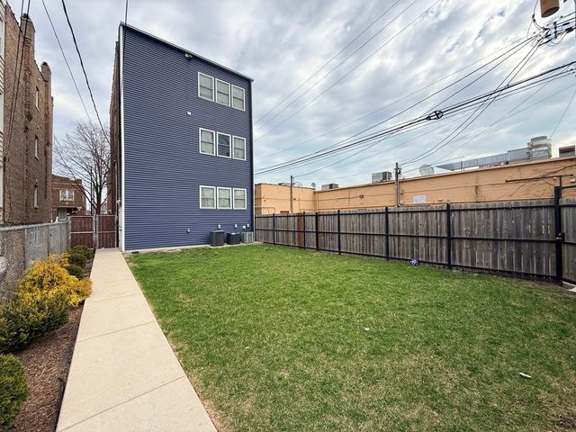 4813 W 22nd Place, Cicero, IL 60804