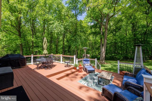 2 WETHERBEE CT, Phoenix, MD 21131