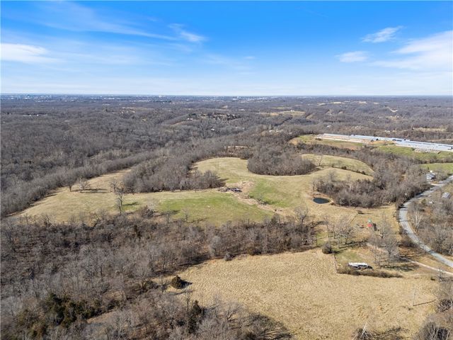 11547 Ervin McGarrah Road, Lowell, AR 72745