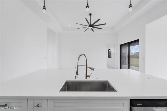 305 Diplomat PKWY E, Cape Coral, FL 33909