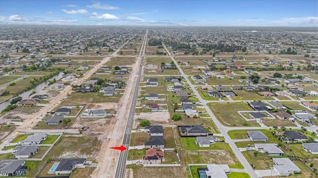 305 Diplomat PKWY E, Cape Coral, FL 33909