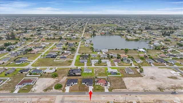 305 Diplomat PKWY E, Cape Coral, FL 33909