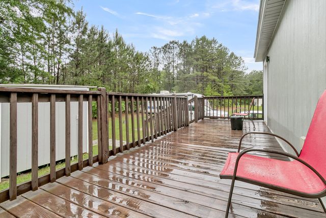 611 Murphy Bay Drive, Cross, SC 29436