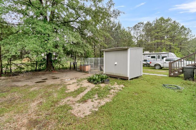 611 Murphy Bay Drive, Cross, SC 29436