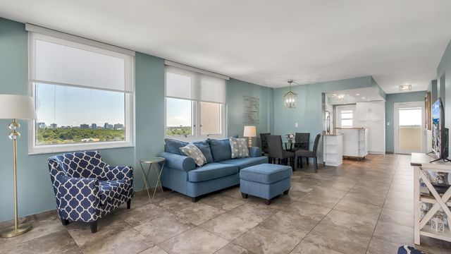 2200 NE 33rd Avenue 10k, Fort Lauderdale, FL 33305