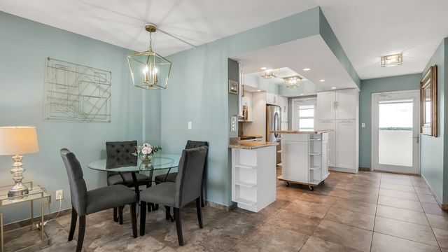2200 NE 33rd Avenue 10k, Fort Lauderdale, FL 33305