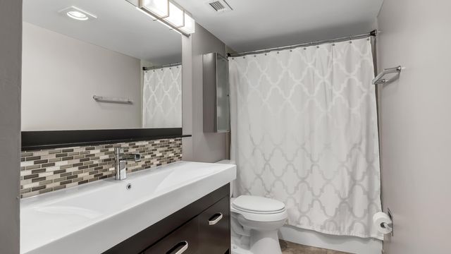 2200 NE 33rd Avenue 10k, Fort Lauderdale, FL 33305